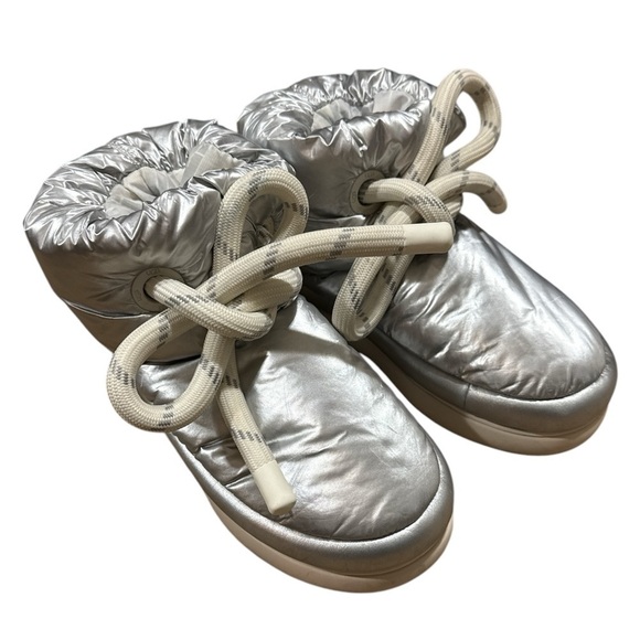 EUC - UGG Classic Maxi Short Metallic Size - 6 - Picture 5 of 8